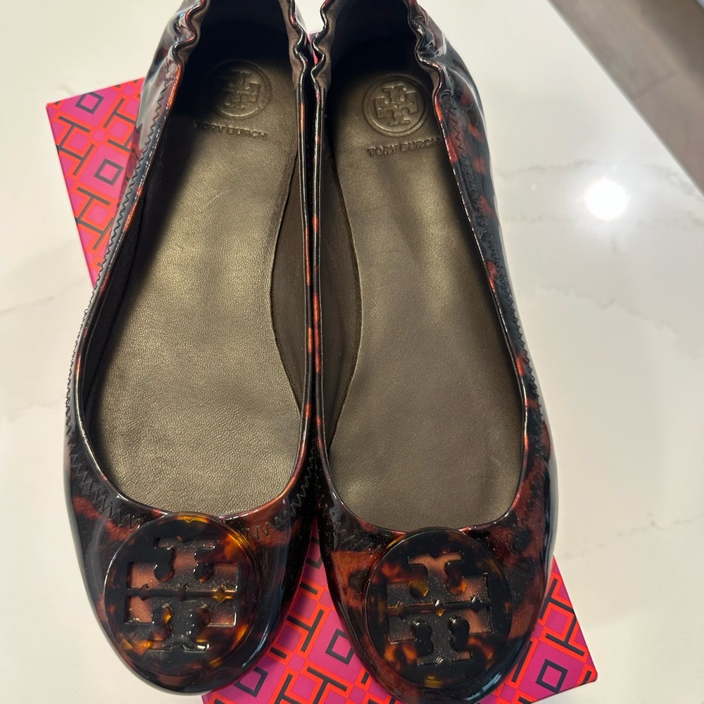Tory Burch Minnie Ballet Tortoise Flats - Picture 3 of 6